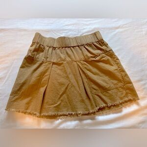 Free People 100% Cotton Skirt. Size M. Never worn
